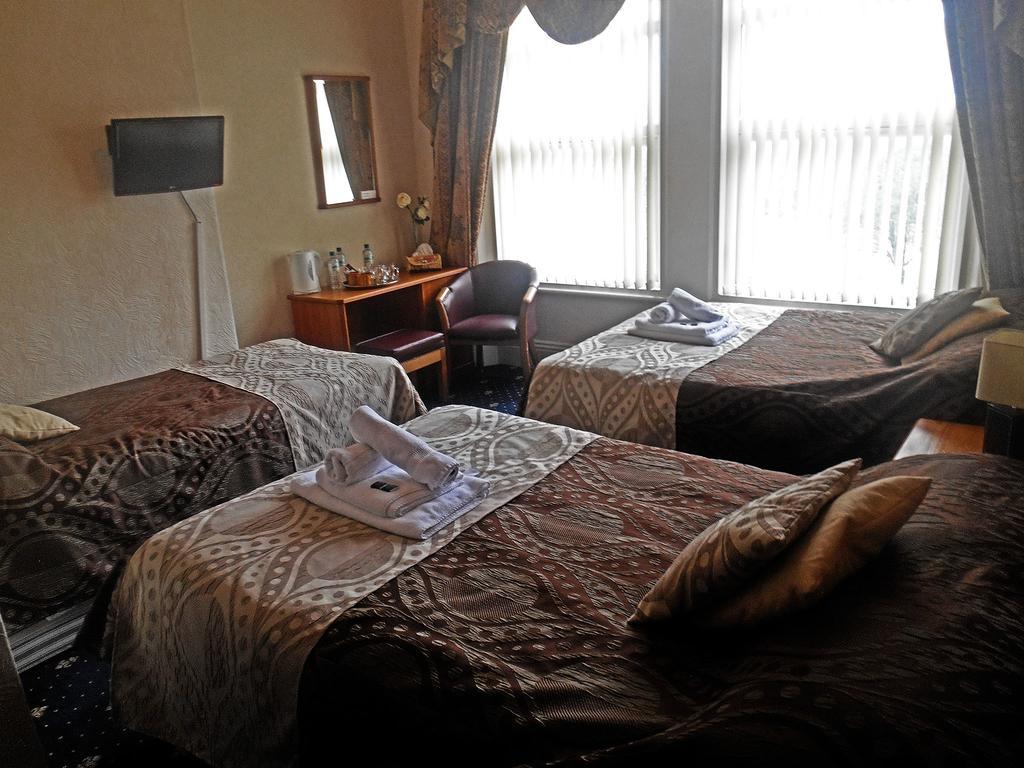 Baytree Lodge Bangor  Bagian luar foto